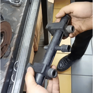 Universal Adjustable Crankshaft Pulley Puller Tool