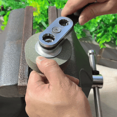 8-in-1 Multi-function Ratchet Wrench 360° Swivel Head view 7