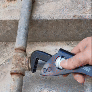 Quick-Release Plumbing Wrench